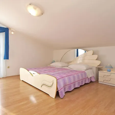 Apartment Fuer 4 Personen Ca 50 Qm In Rovinj, Istrien Istrische Riviera