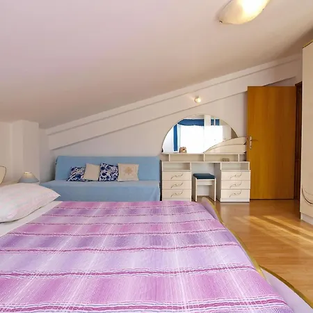 Fuer 4 Personen Ca 50 Qm In Rovinj, Istrien Istrische Riviera Rovinj